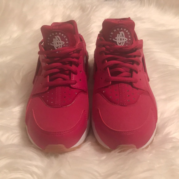 BEAUTIFUL NIKE HUARACHE!!!!! - Picture 4 of 4